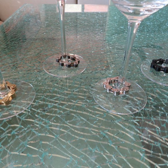 Magnetic Wine Glass Charms Colored Bike Chain Markers Christmas Gift Set Bikers - Picture 5 of 16